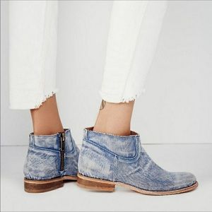 NWT Matisse Duke Denim Boot Size 7.5